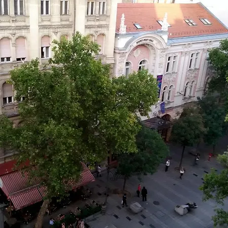 Broadway Center Rooftop View Lägenhet Budapest